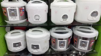 Pengamat Ekonomi : Bagi-Bagi Rice Cooker Gratis Dinilai Tidak Efektif