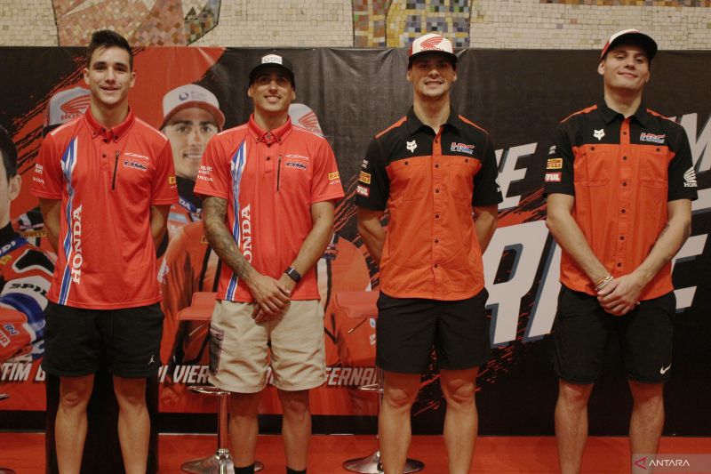 Kembali ke Indonesia, Empat Riders HRC Senang Disambut Hangat Penggemar