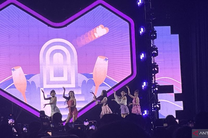 Red Velvet Sukses Meriahkan Acara Lazada Fest 12.12 di Jakarta 