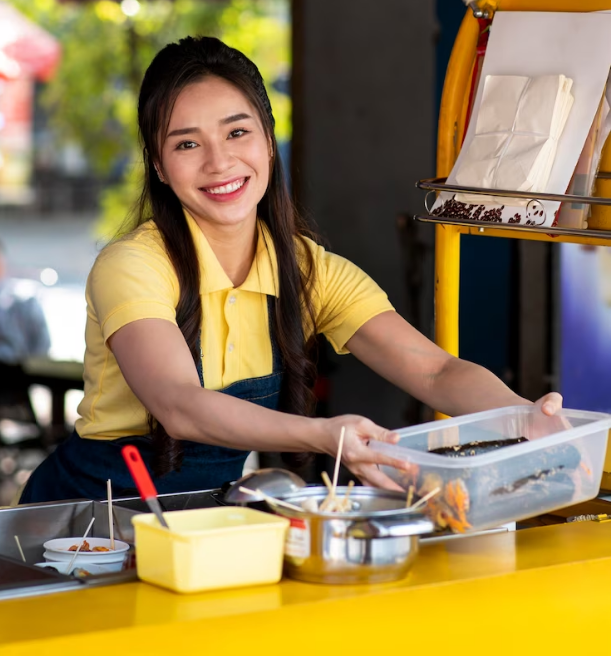 Strategi Bisnis Kuliner Pinggir Jalan yang Bikin Bisnismu Semakin Laris