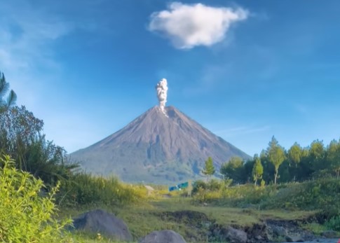 Salah satu Gunung Tertinggi di Indonesia, yakni Gunung Semeru. (instgram @fiklifetrip)