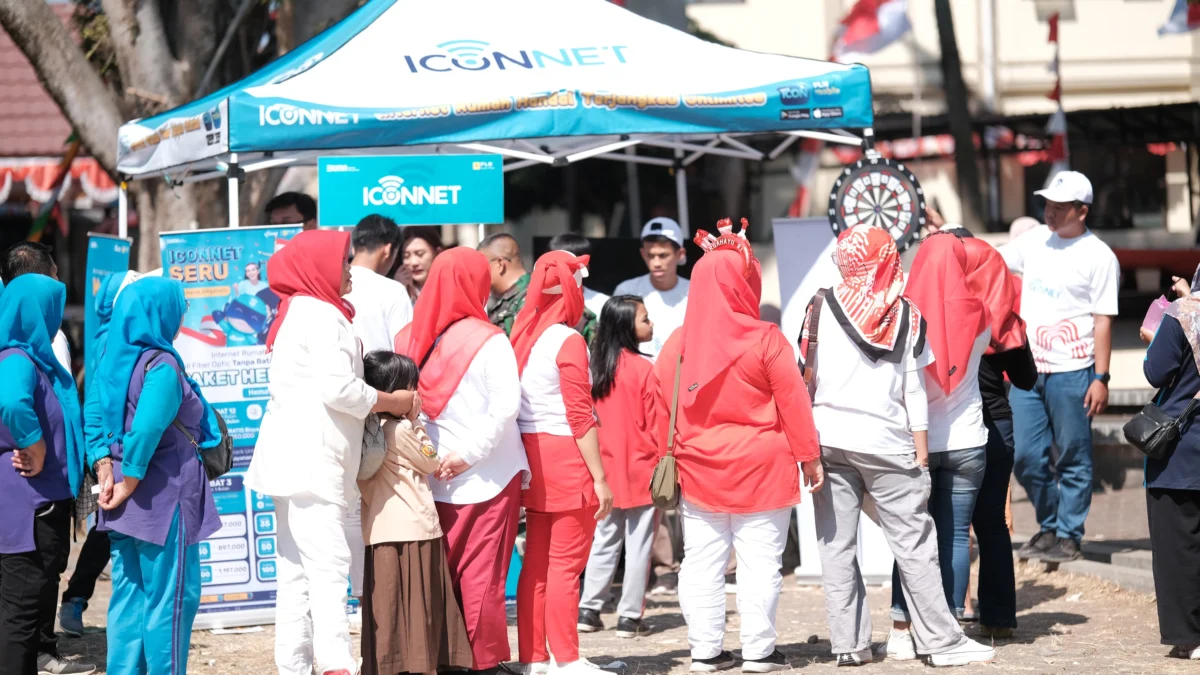 Antusiasme masyarakat Tarogong Garut saat rayakan kemerdekaan RI bersama PLN Icon Plus.