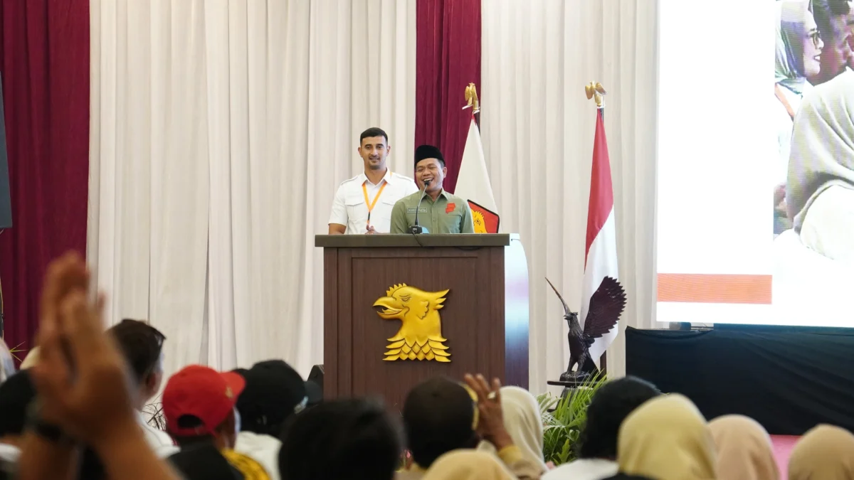 Ribuan kader dan simpatisan Partai Gerindra Kabupaten Bandung diinstruksikan untuk bergerak dan turun ke lapan