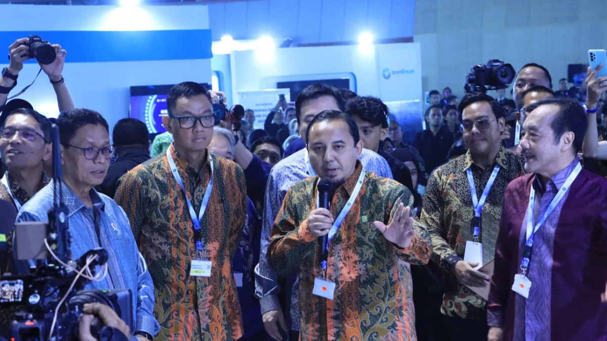 Wakil Menteri ESDM Hadiri Pembukaan ICONNEXT dalam Rangkaian Electricity Connect 2024