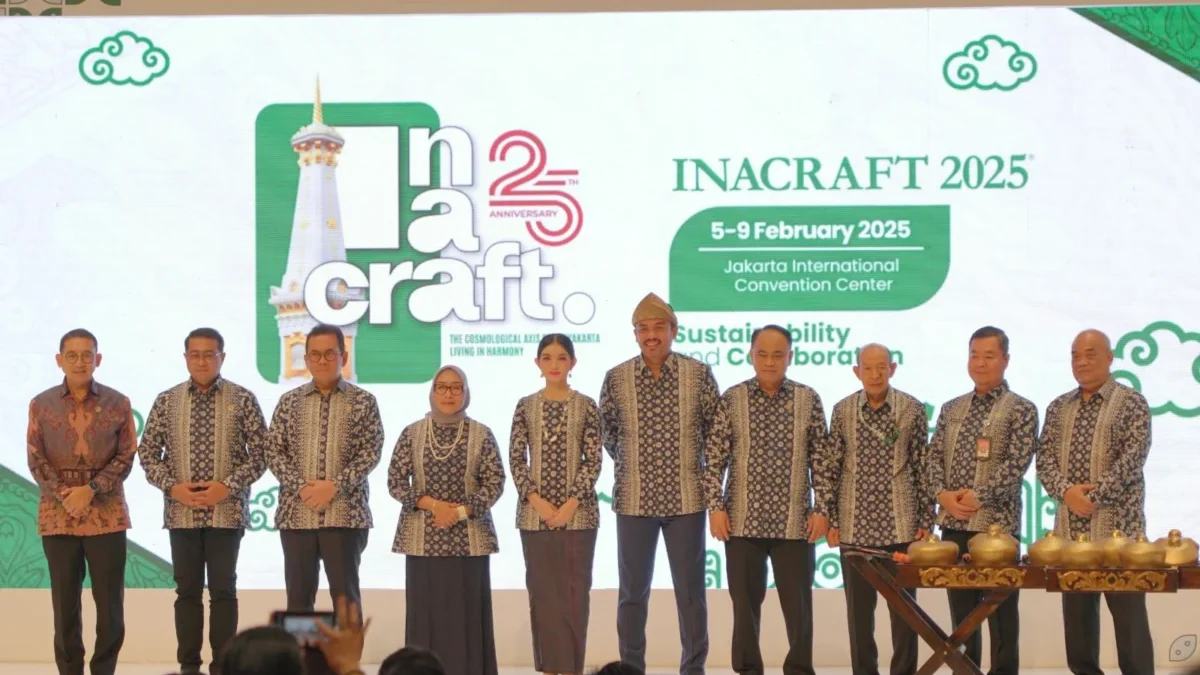 : Peresmian pembukaan Acara Inacraft 2025 oleh Dr. Muchsin Ridjan SE., MM, Ketua Umum BPP Asosiasi Ekspor dan