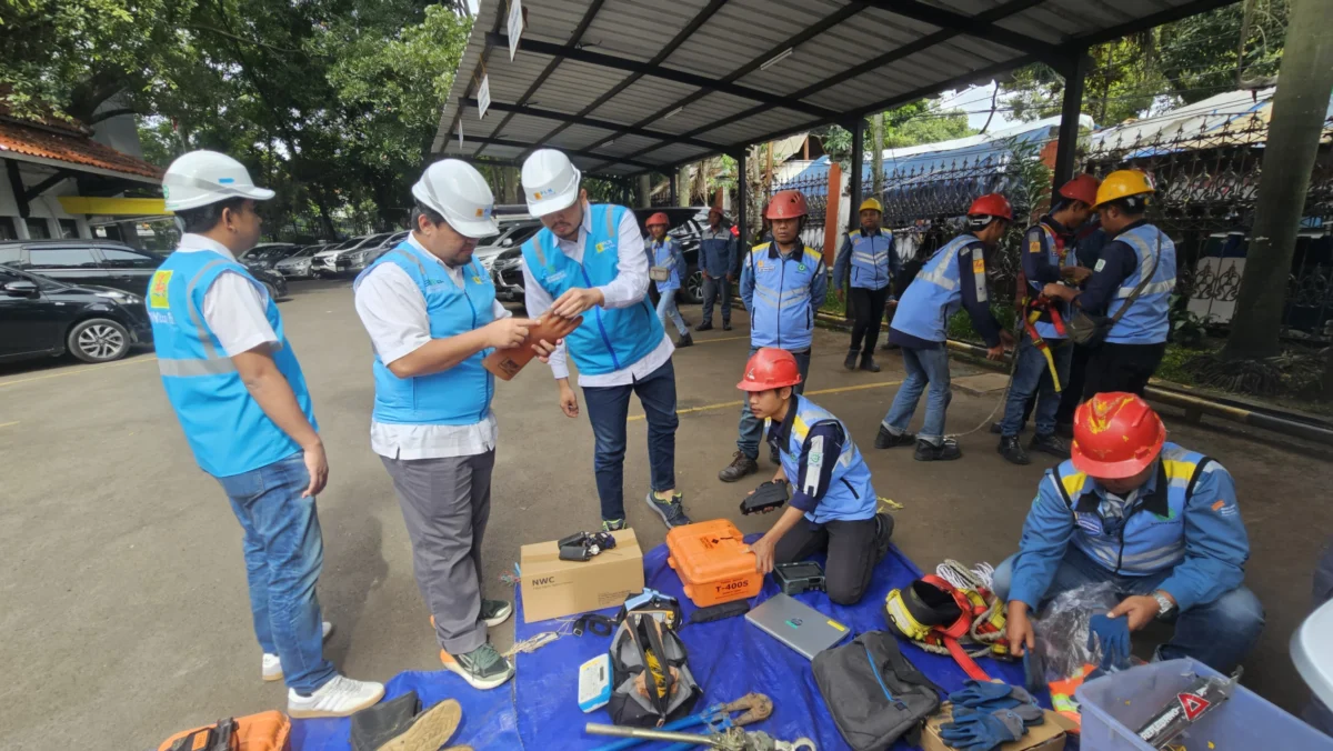 Gelar peralatan untuk menjamin kelancaaran pelayanan selama lebaran yang diselenggarakan PLN Icon Plus