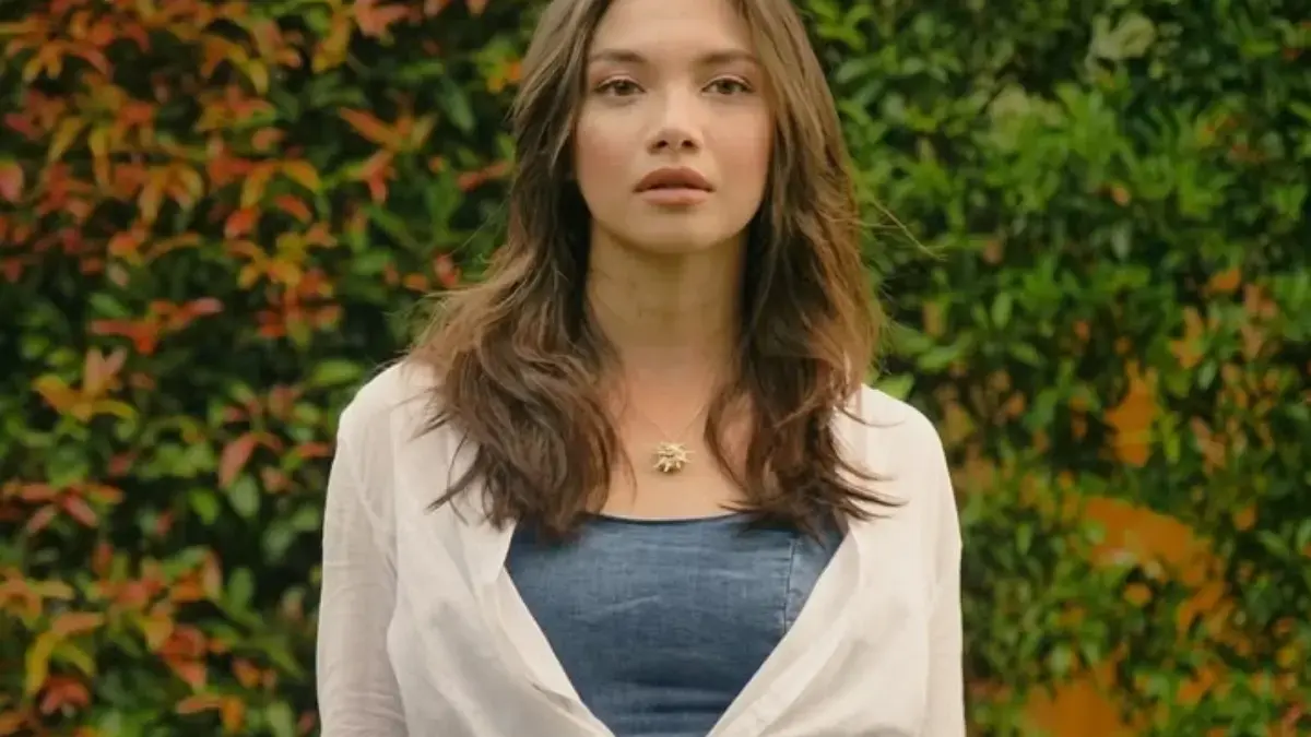 Potret Angela Gilsha