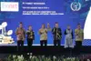 Dua penghargaan yang diraih oleh Finnet
