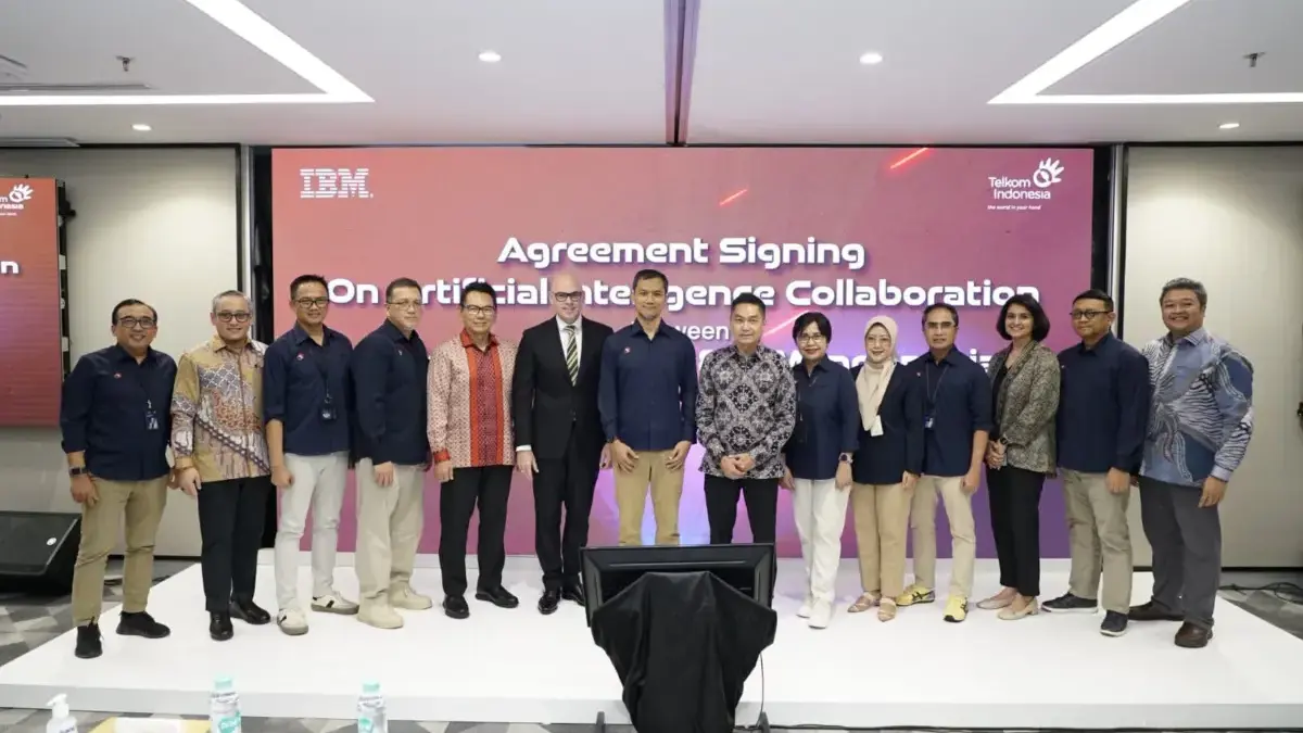 Direktur Group Business Development Telkom periode 2022-2025 Honesti Basyir saat memberikan sambutan pada acar