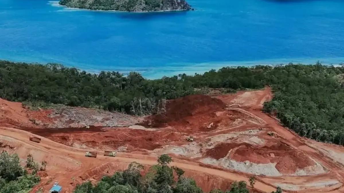 Penambangan di Raja Ampat