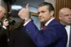 Menteri Pertahanan (Menhan) AS, Pete Hegseth menemui Presiden Trump di Gedung Putih saat konflik Iran-Israel