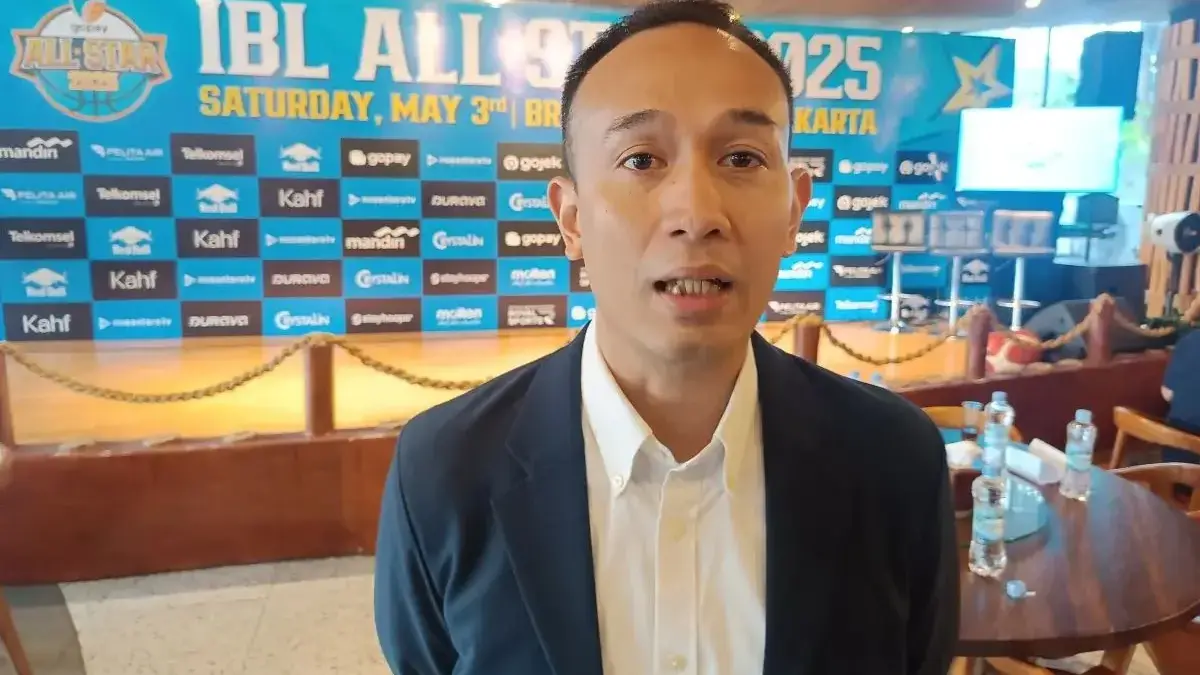 Dirut IBL Junas Miradiarsyah, menjawab pertanyaan wartawan di Jakarta, Selasa (22/4/2025).