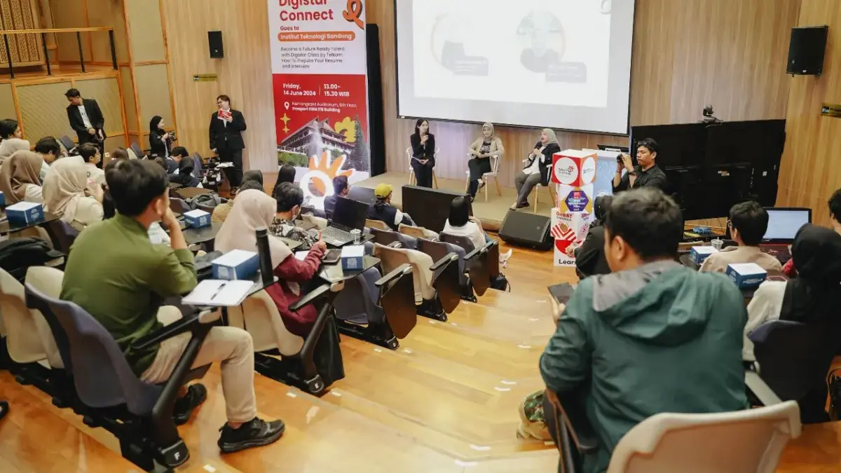 Dari Kampus ke Industri: Telkom Dukung Ribuan Talenta Digital Siap Kerja Melalui Digistar Connect Dari Kampus ke Industri: Telkom Dukung Ribuan Talenta Digital Siap Kerja Melalui Digistar Connect
