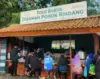 Toko bubur DPR