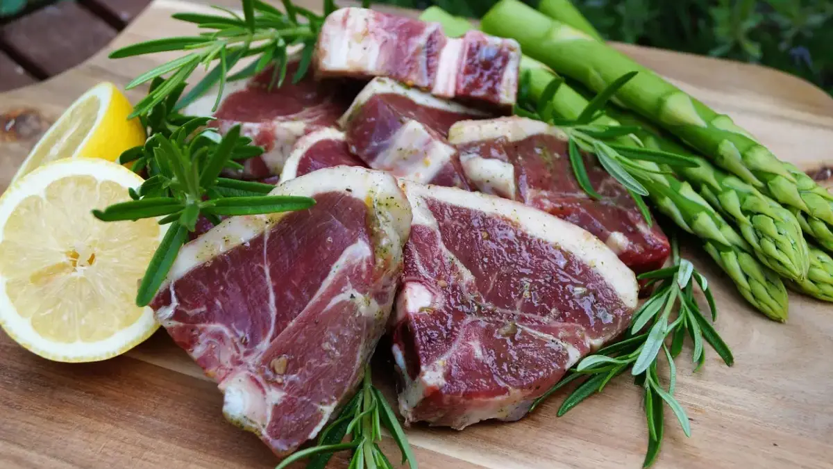 Cara menghilangkan bau prengus daging kambing