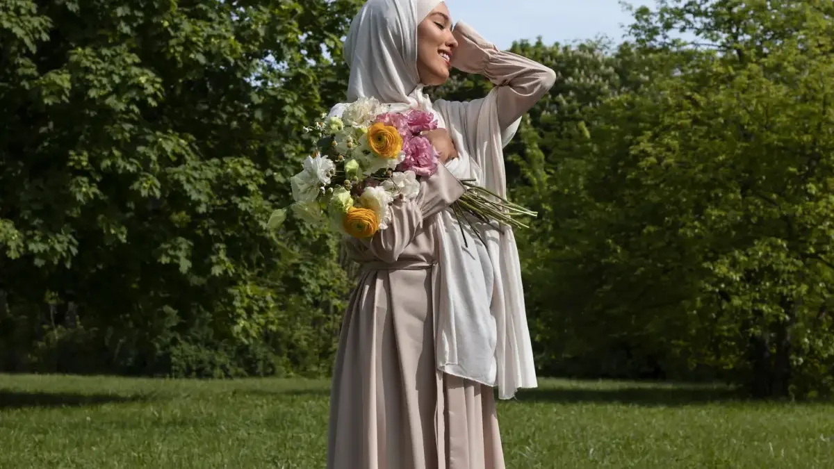 Inspirasi Outfit Liburan dengan Nuansa Alam, Tetap Stylish dan Nyaman! Inspirasi Outfit Liburan dengan Nuansa Alam, Tetap Stylish dan Nyaman!