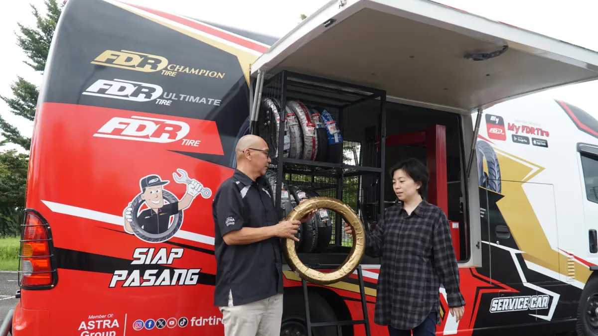 Layanan mobil servis FDR Tire dari PT Prakasa Bahana Lestari siap melayani kebutuhan pergantian ban dengan cep