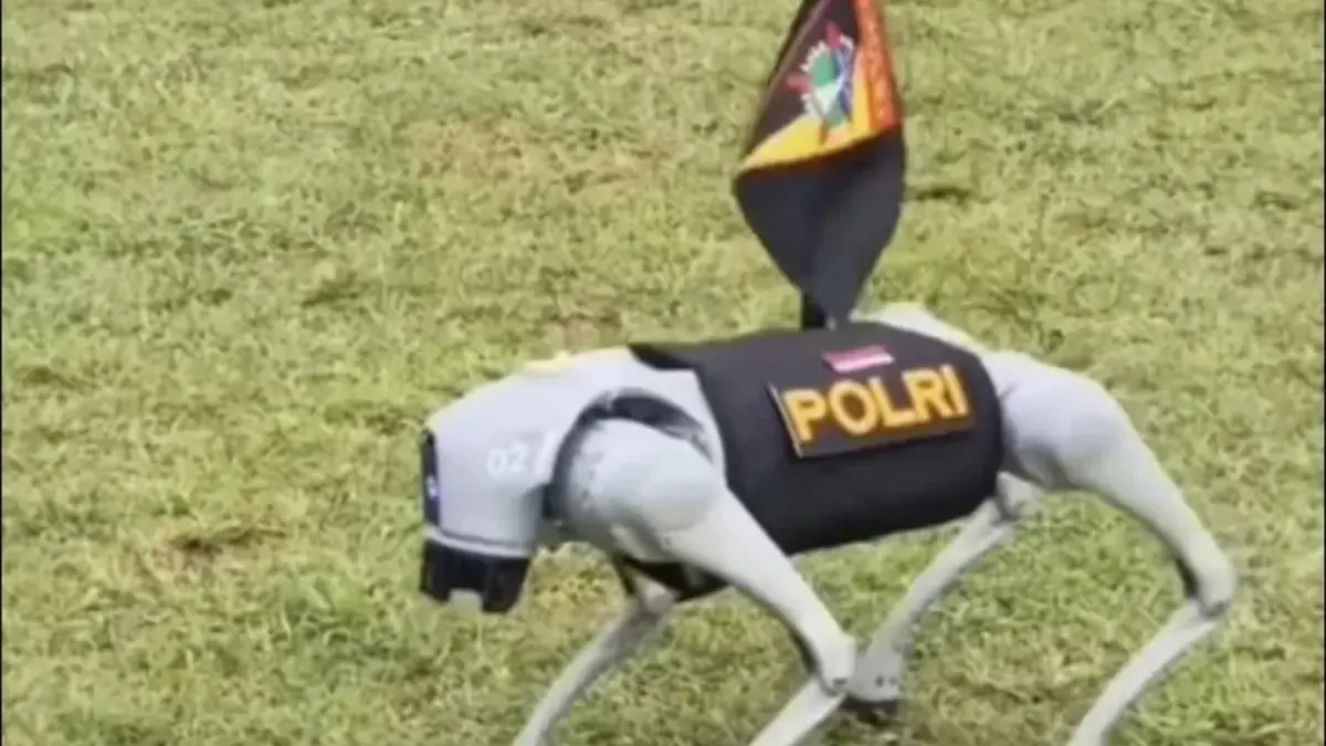 Robot yang Dipamerkan di HUT Bhayangkara Ternyata Bisa Dipesan Online, Masuk Kategori Mainan