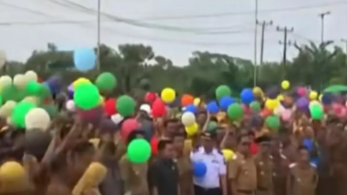 Tangkapan layar rekaman insiden pelepasan balon
