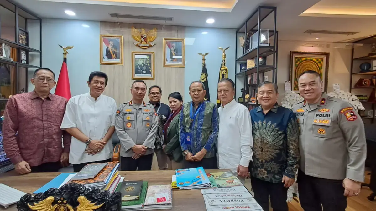 Kapolri Harapkan PWI Segera Bersatu