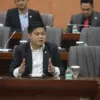 DPR Usulkan Pembatasan Akun Medsos: Satu Orang Hanya Boleh Punya Satu Akun