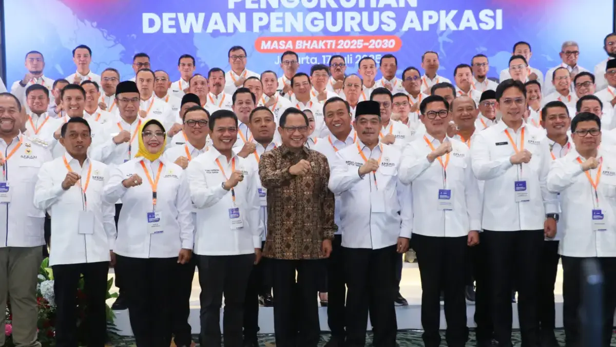 Mendagri Lantik Pengurus APKASI, Kang DS: Kami Siap Dukung Visi Indonesia Emas 2045