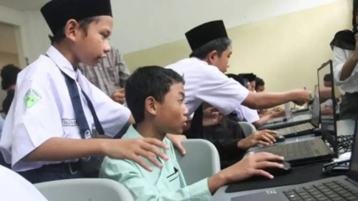 Kurikulum Sekolah Rakyat: Apa Itu dan Bermakna Apa?