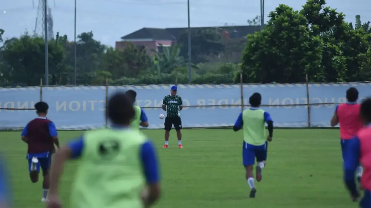 Bojan Hodak Persib