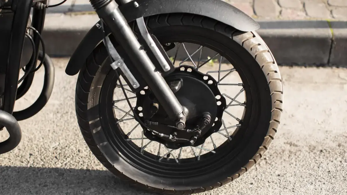 Ilustrasi ban motor
