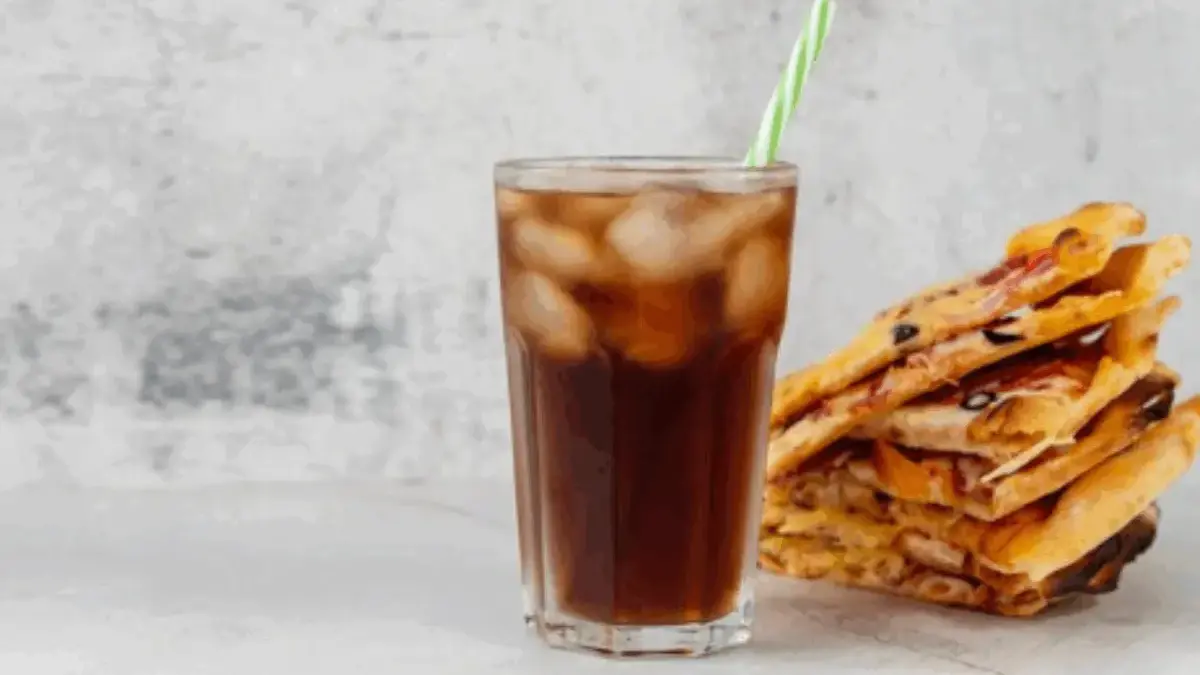 Kopi Hangat vs Es Kopi: Mana yang Lebih Sehat?