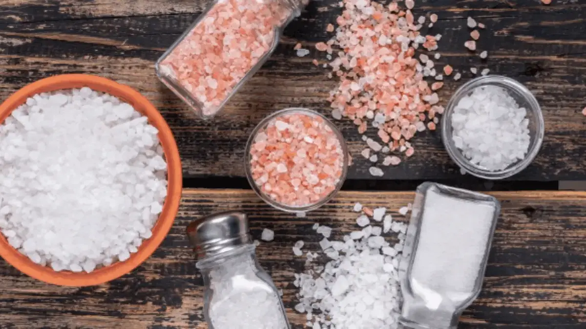 Jenis-Jenis Garam untuk Memasak yang Wajib Diketahui Panduan Memilih Garam Sesuai Kebutuhan Masakan Anda!