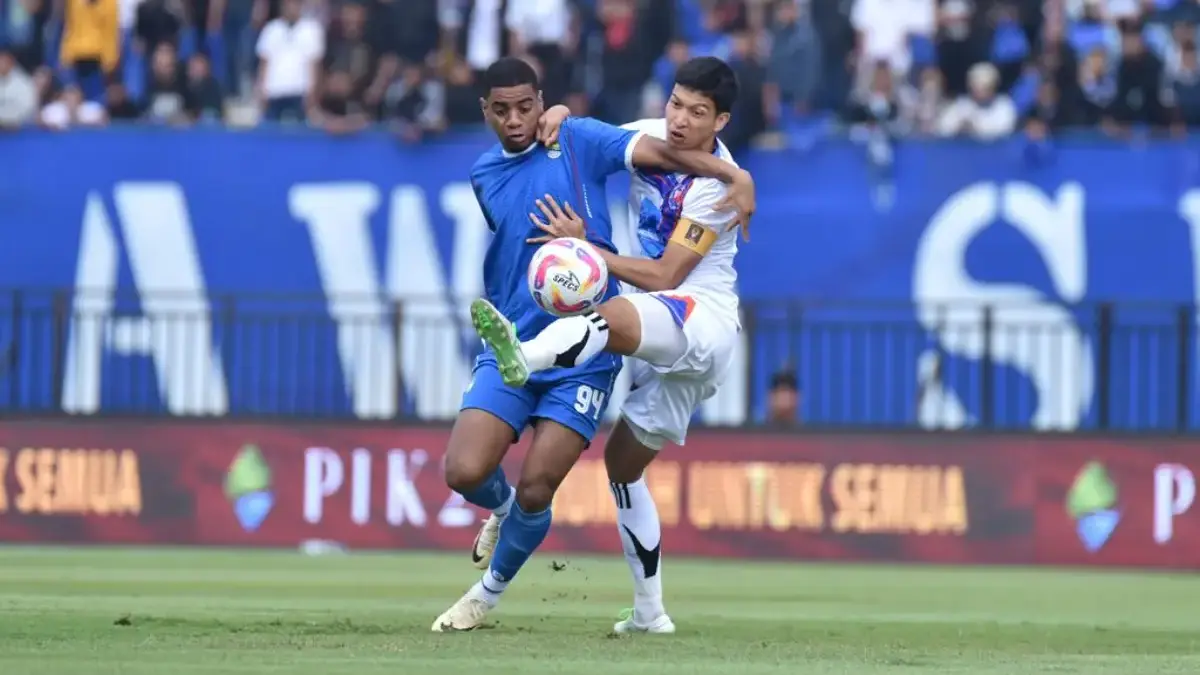 Persib vs Port FC