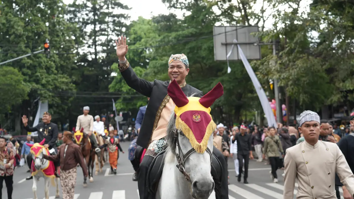Bupati Bandung Dadang Supriatna