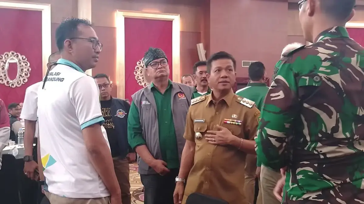 Bupati Bandung Dadang Supriatna