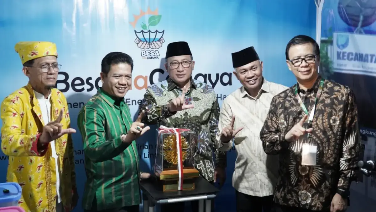 Bupati Bandung Dadang Supriatna