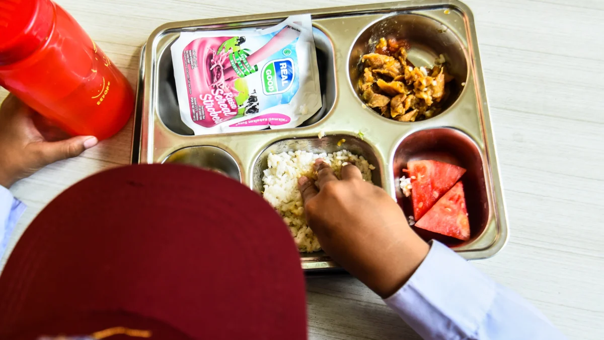 program Makan Bergizi Gratis (MBG)