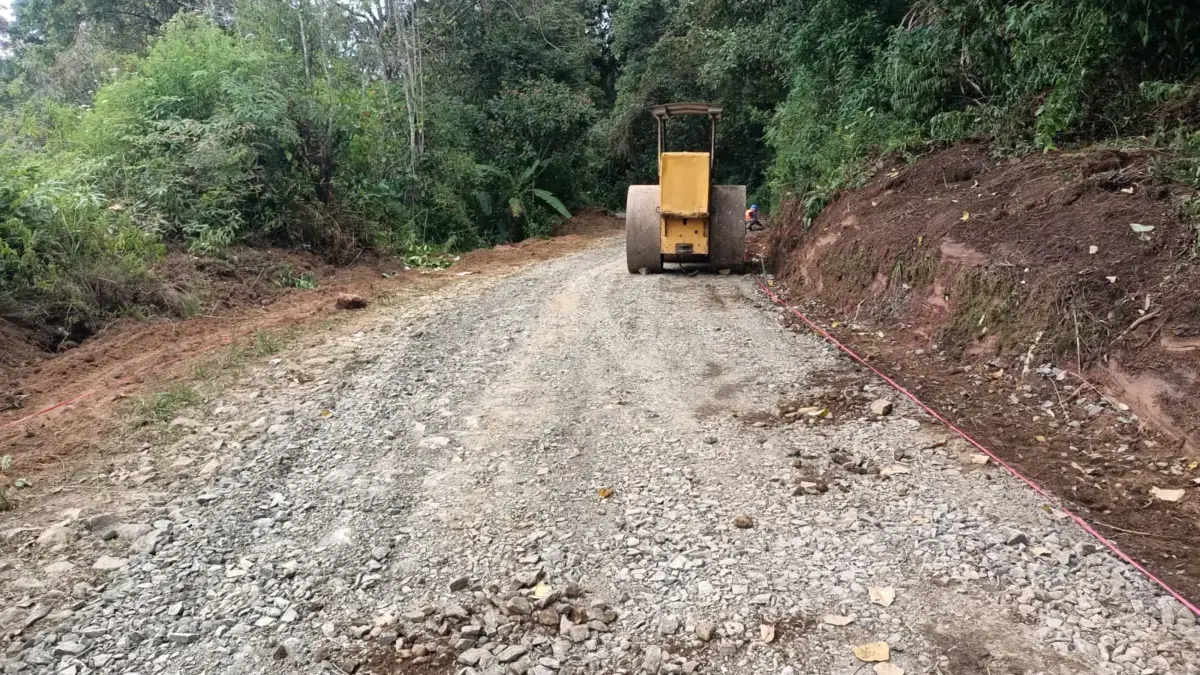 3,2 km Jalan Keneng-Londok Dikerjakan Tahun ini, Warga Ucapkan Terimakasih Kang DS