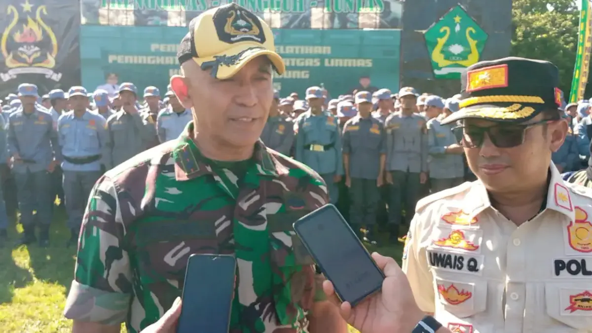 Satpol PP Kabupaten Bandung gelar diklat linmas bersama TNI AD Cimahi
