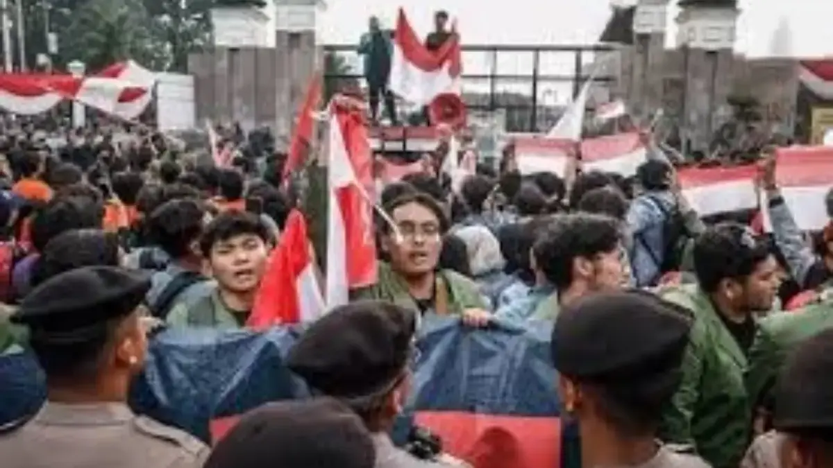 Demo Serentak 28 Agustus: 1 Juta Buruh Turun ke Jalan, Tuntut 6 Isu Utama Ketenagakerjaan