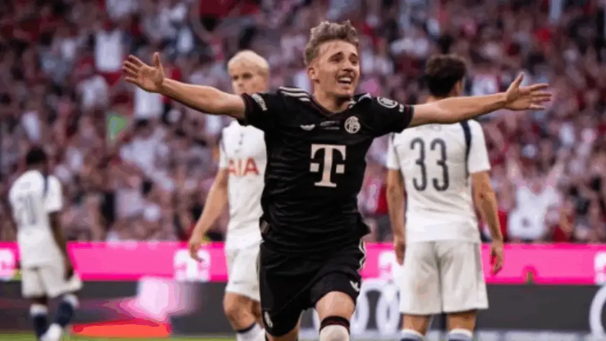 Bayern Muenchen Bungkam Tottenham 4-0 di Allianz Arena