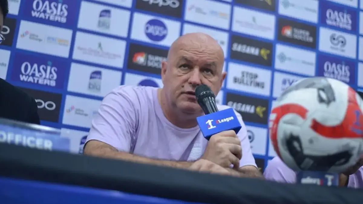 Bojan Hodak Persib