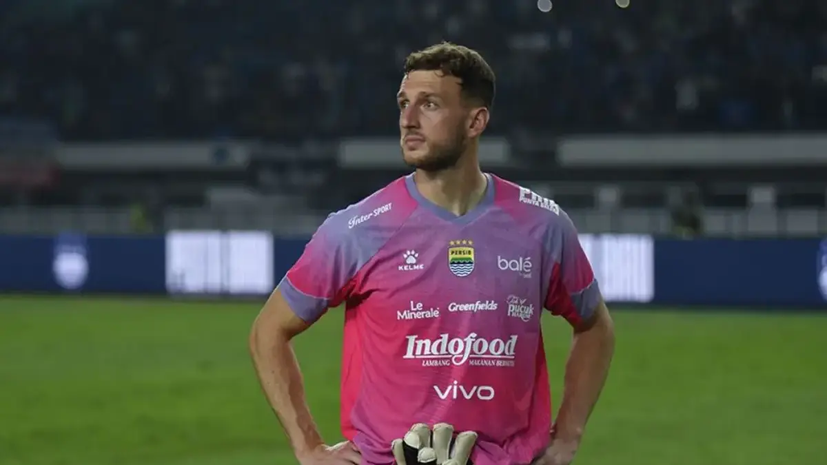 Adam Przybek Persib