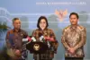 Sri Mulyani tengah melakukan press conference
