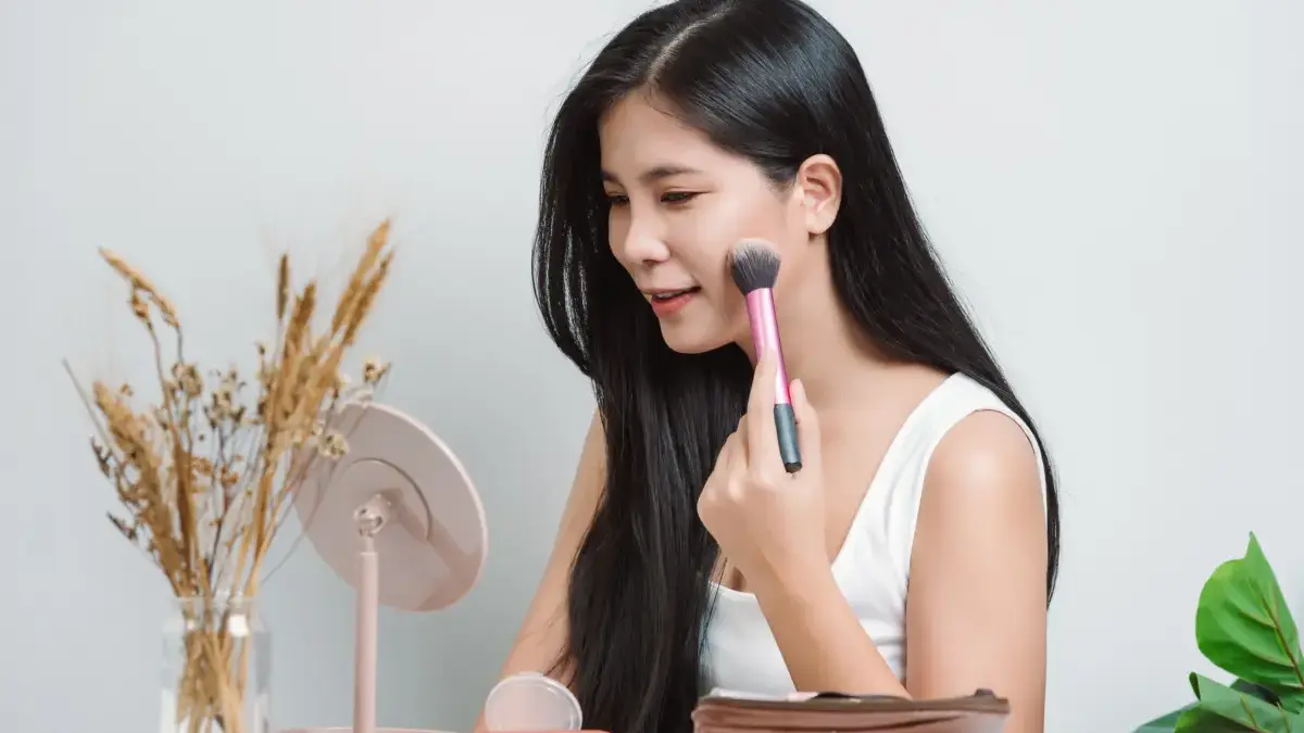Tips Makeup Segar dan Tahan Lama Sepanjang Hari