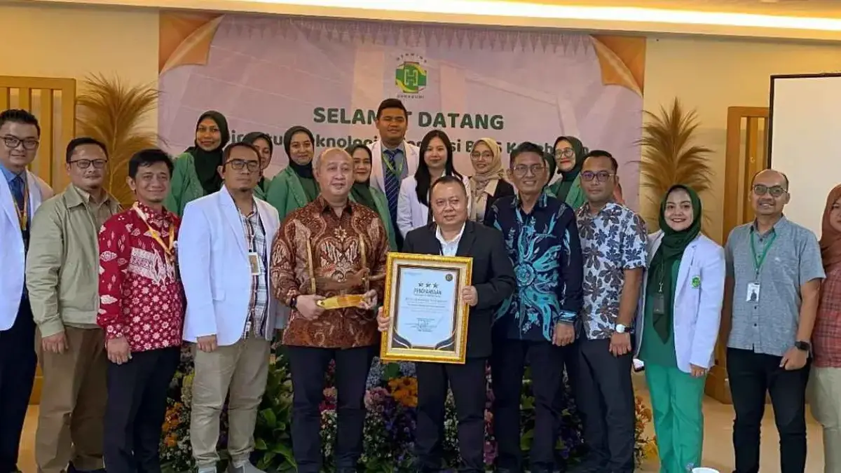 Direktur Teknologi Informasi BPJS Kesehatan, Edwin Aristiawan, melakukan kunjungan ke Rumah Sakit Umum (RSU)