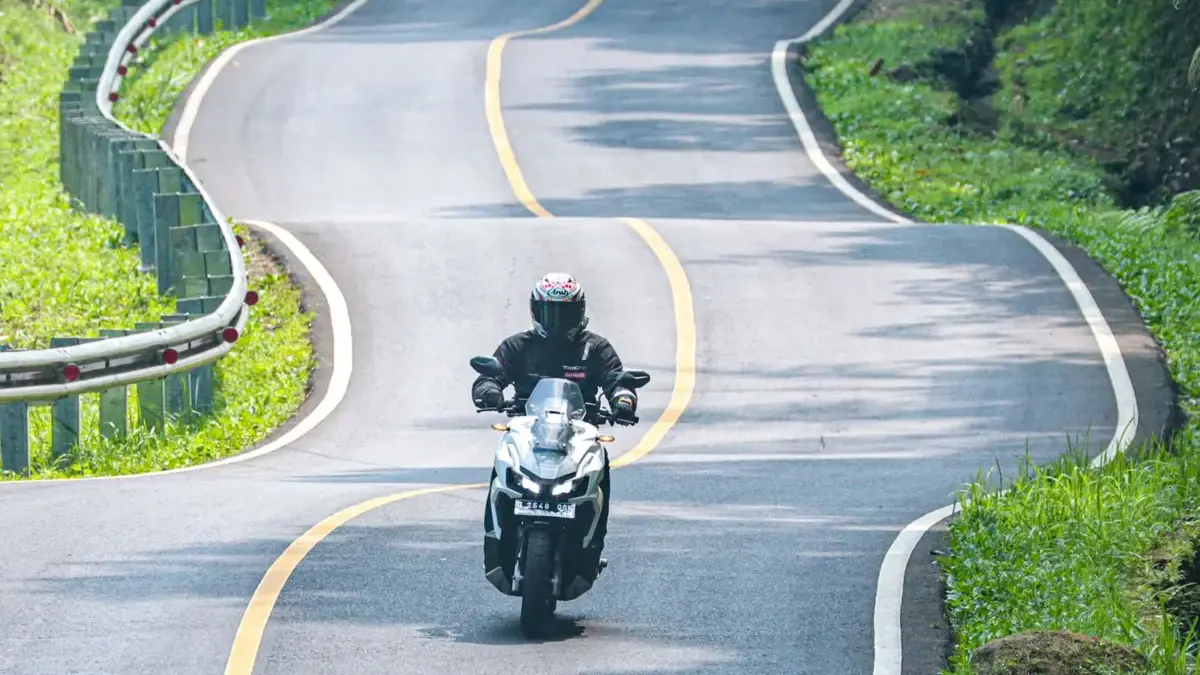 Tips Memilih Jalur Touring yang Aman dan Nyaman