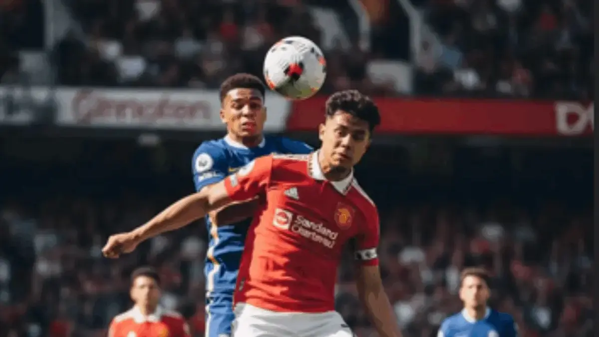Tren Edit Foto AI Bikin Kamu Tampil Keren dengan Jersey Manchester United