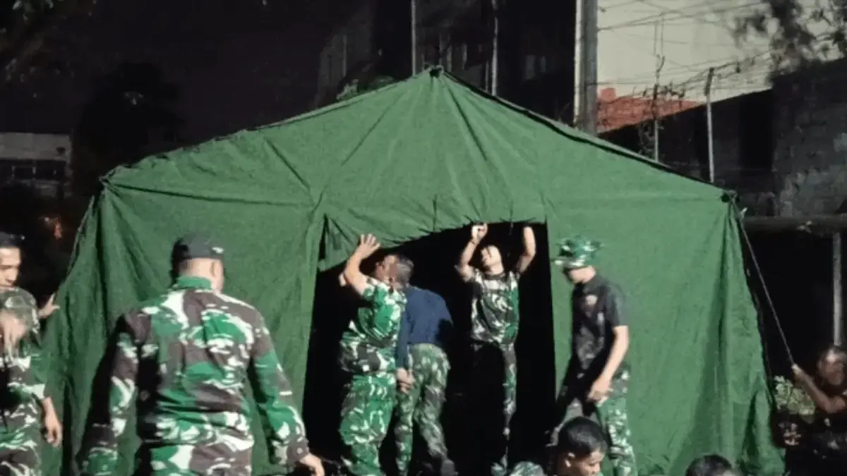Dampak Banjir Denpasar, TNI AD Sediakan Tenda dan Makan untuk Ratusan Pengungsi