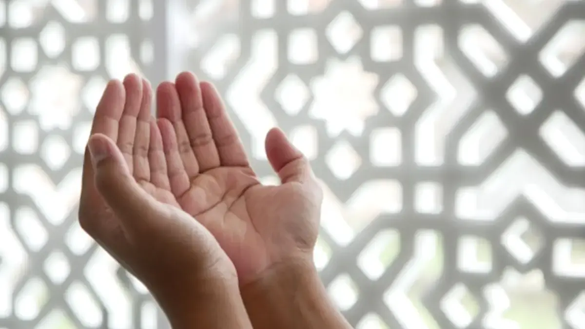 Bacaan Dzikir Lengkap Setelah Shalat Fardu Lengkap Arab, Latin, dan Artinya