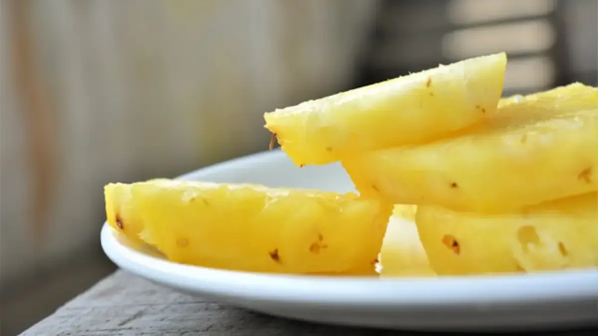 Bahaya Makan Nanas untuk Penderita Penyakit Tertentu